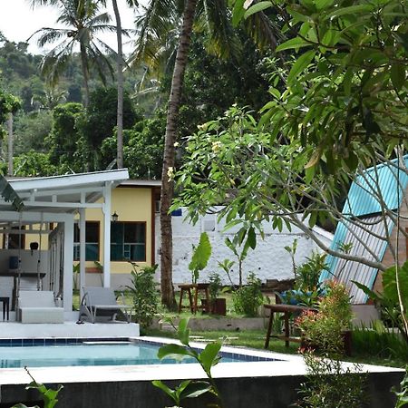 La Vie En Rose Hotel เซงกีกี ภายนอก รูปภาพ